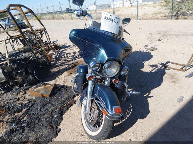45461729 :رقم المزاد ، 1HD1FCW152Y647968 vin ، 2002 Harley-davidson Flhtcui مزاد بيع
