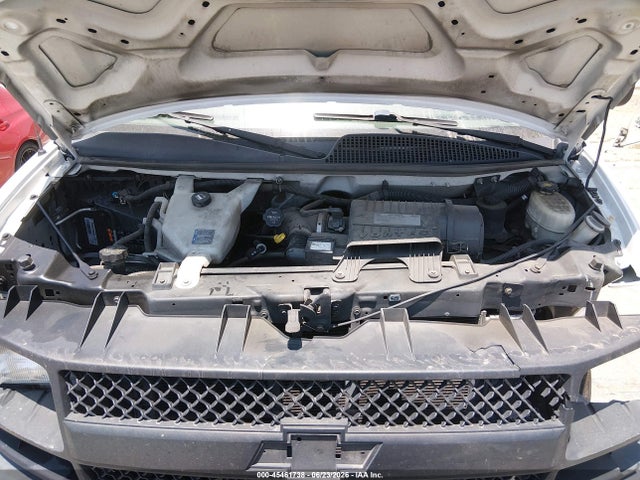 Chevrolet Express 2500 Work Van 2017 1GCWGAFF8H1128578 Image 10