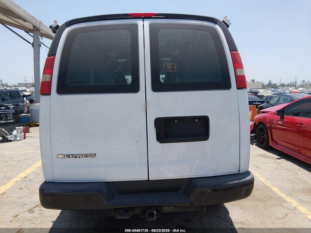 Chevrolet Express 2500 Work Van 2017 1GCWGAFF8H1128578 Image 17