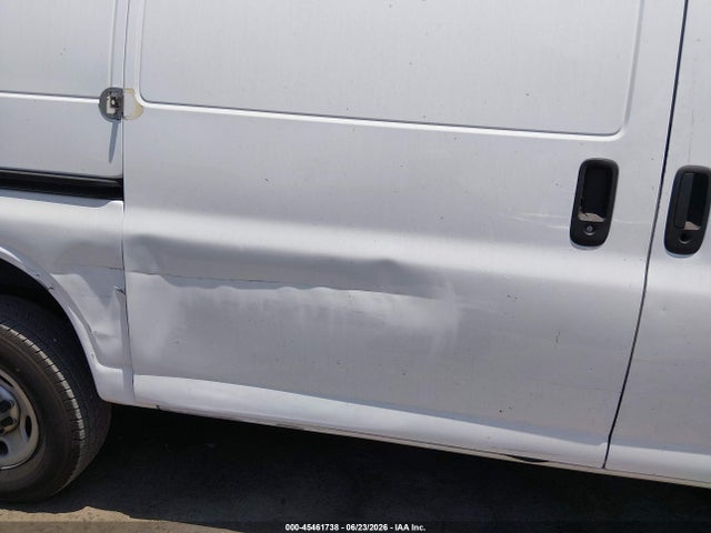 Chevrolet Express 2500 Work Van 2017 1GCWGAFF8H1128578 Image 19