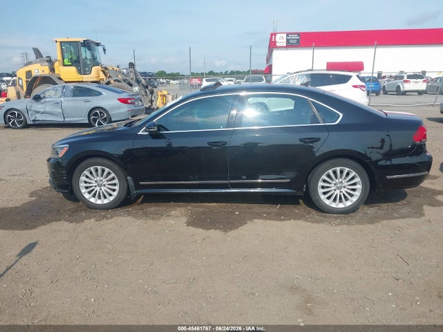 Aukcja sprzedaży 2016 Volkswagen Passat 1.8t Se, vin: 1VWBS7A35GC052461, numer aukcji: 45461767