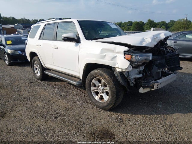 2020 Toyota 4runner Sr5 Premium მანქანა იყიდება აუქციონზე, vin: JTEBU5JR4L5776318, აუქციონის ნომერი: 45461768