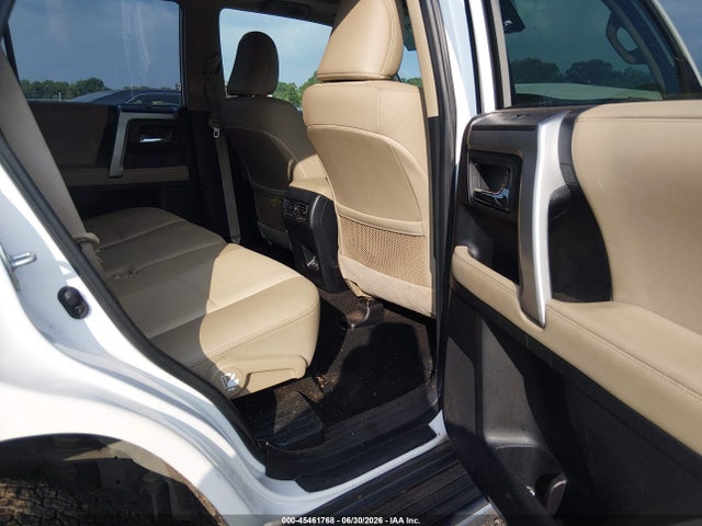 2020 Toyota 4runner Sr5 Premium მანქანა იყიდება აუქციონზე, vin: JTEBU5JR4L5776318, აუქციონის ნომერი: 45461768