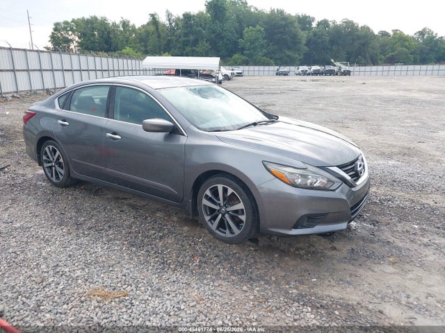 2017 Nissan Altima 2.5 Sr მანქანა იყიდება აუქციონზე, vin: 1N4AL3AP9HC255013, აუქციონის ნომერი: 45461774