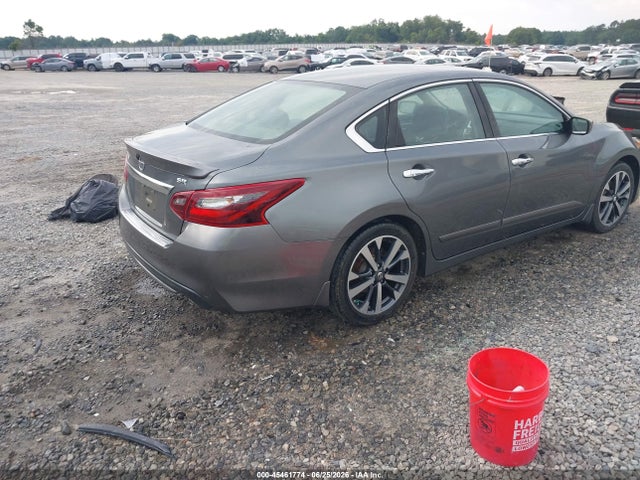 2017 Nissan Altima 2.5 Sr მანქანა იყიდება აუქციონზე, vin: 1N4AL3AP9HC255013, აუქციონის ნომერი: 45461774