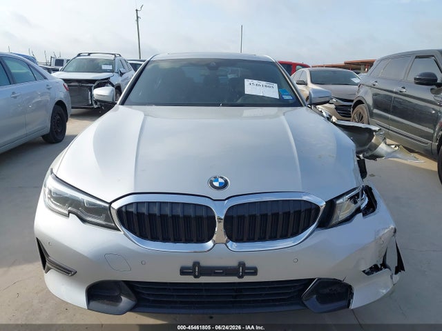 45461805 :رقم المزاد ، WBA5R1C51KAK11632 vin ، 2019 Bmw 330i مزاد بيع