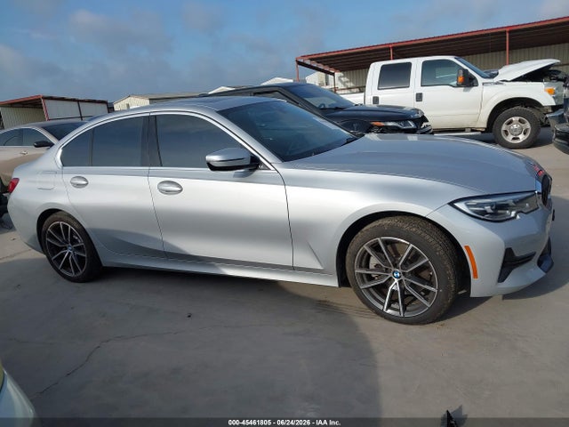 45461805 :رقم المزاد ، WBA5R1C51KAK11632 vin ، 2019 Bmw 330i مزاد بيع
