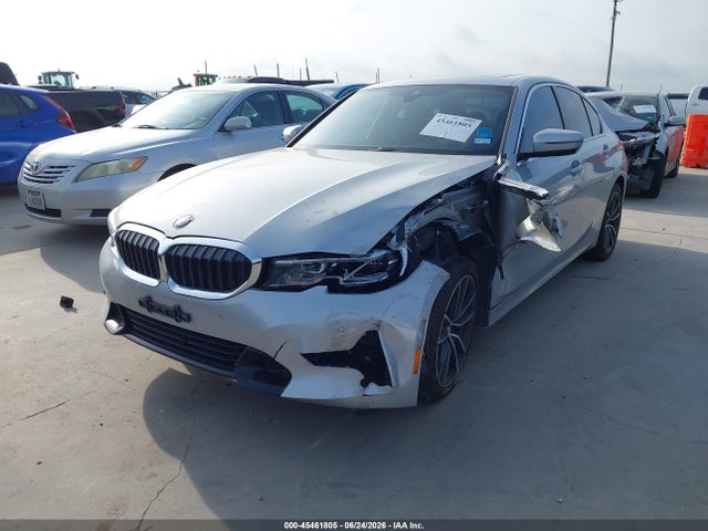 45461805 :رقم المزاد ، WBA5R1C51KAK11632 vin ، 2019 Bmw 330i مزاد بيع