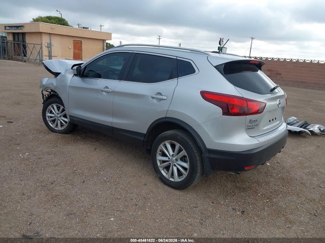 JN1BJ1CP1JW181227 Nissan Rogue Sport Sv