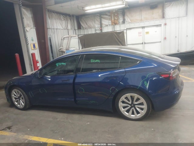 Tesla Model 3 Standard Range Plus Rear-wheel Drive 2021 5YJ3E1EA7MF870499 Image 13