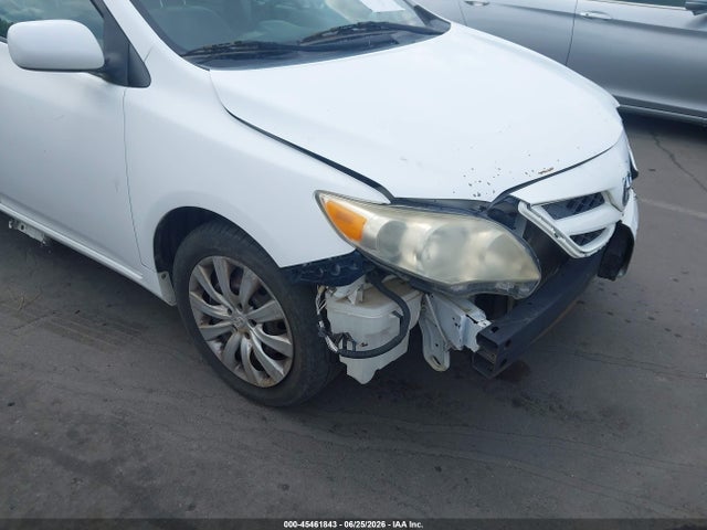 45461843 :رقم المزاد ، 2T1BU4EEXCC819407 vin ، 2012 Toyota Corolla Le مزاد بيع