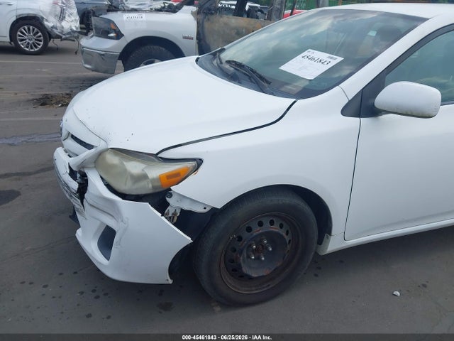 45461843 :رقم المزاد ، 2T1BU4EEXCC819407 vin ، 2012 Toyota Corolla Le مزاد بيع