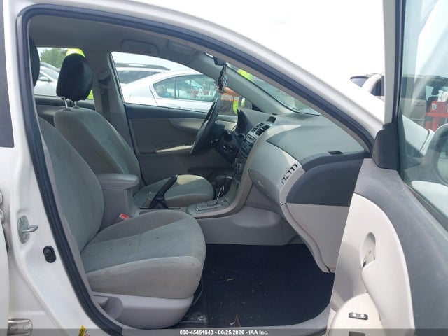45461843 :رقم المزاد ، 2T1BU4EEXCC819407 vin ، 2012 Toyota Corolla Le مزاد بيع