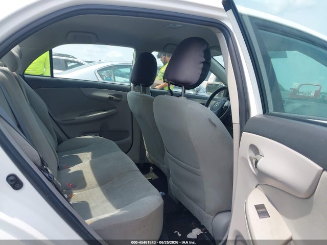 45461843 :رقم المزاد ، 2T1BU4EEXCC819407 vin ، 2012 Toyota Corolla Le مزاد بيع