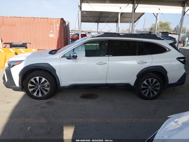 Subaru Outback Touring 2023 4S4BTAPC6P3186864 Image 14