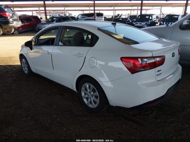 KIA RIO LX 2015 KNADM4A31F6462091 Image 3