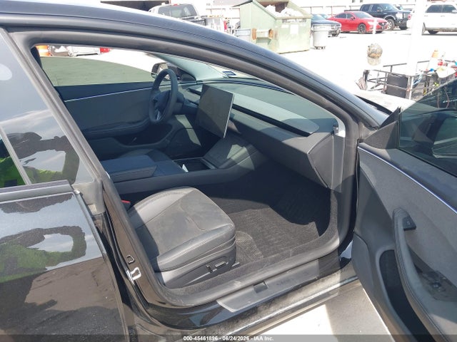 Продаж на аукціоні авто 2025 Tesla Model 3 Long Range Rear-wheel Drive/standard Rear-wheel Drive, vin: 5YJ3E1EA4SF057182, номер лоту: 45461896