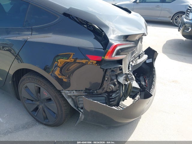 Продаж на аукціоні авто 2025 Tesla Model 3 Long Range Rear-wheel Drive/standard Rear-wheel Drive, vin: 5YJ3E1EA4SF057182, номер лоту: 45461896