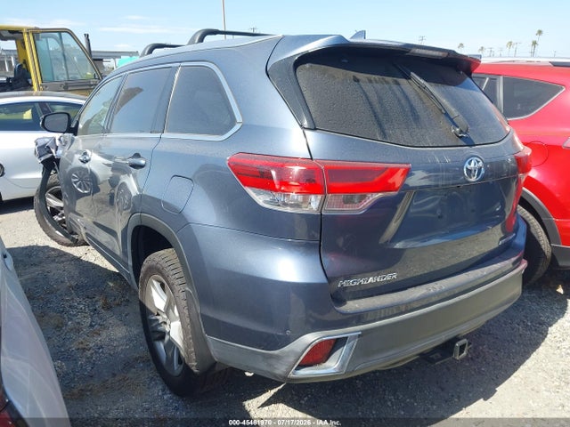 Toyota Highlander Limited 2017 5TDDZRFH5HS447375 Image 3