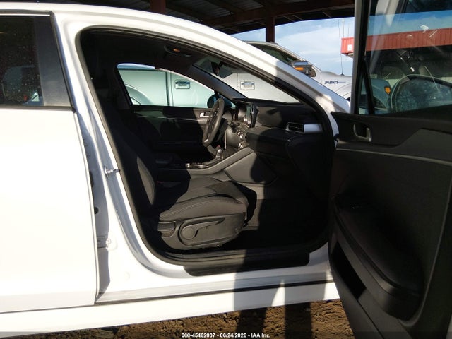 KIA K5 LXS 2023 5XXG14J27PG178838 Image 5