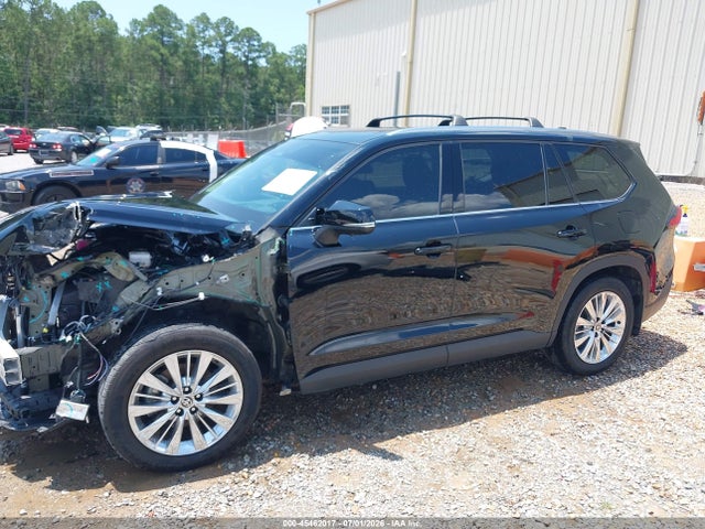 Toyota Grand Highlander Platinum 2024 5TDAAAB58RS000094 Image 15