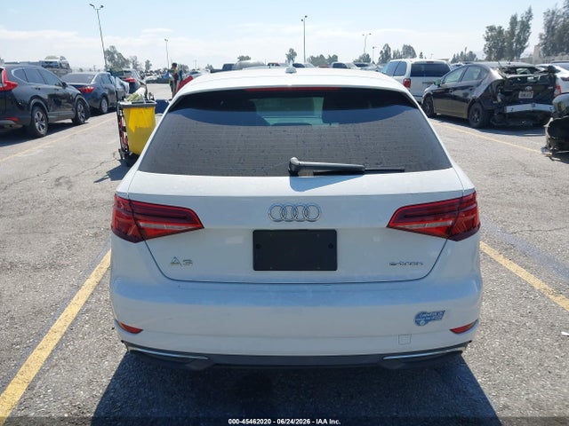 Audi A3 Sportback E-tron Premium 2017 WAUUPBFFXHA118225 Image 16