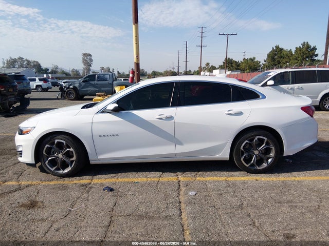 1G1ZD5ST7NF106202 Chevrolet Malibu Fwd Lt