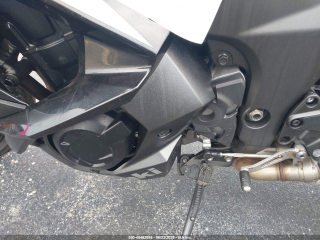 2019 Kawasaki Zx1000 W მანქანა იყიდება აუქციონზე, vin: JKAZXCW1XKA021157, აუქციონის ნომერი: 45462086