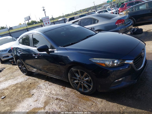 Продаж на аукціоні авто 2018 Mazda Mazda3 Touring, vin: 3MZBN1V36JM200699, номер лоту: 45462087
