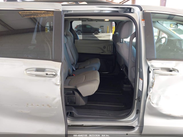Aukcja sprzedaży 2022 Toyota Sienna Le, vin: 5TDKSKFC0NS070053, numer aukcji: 45462100