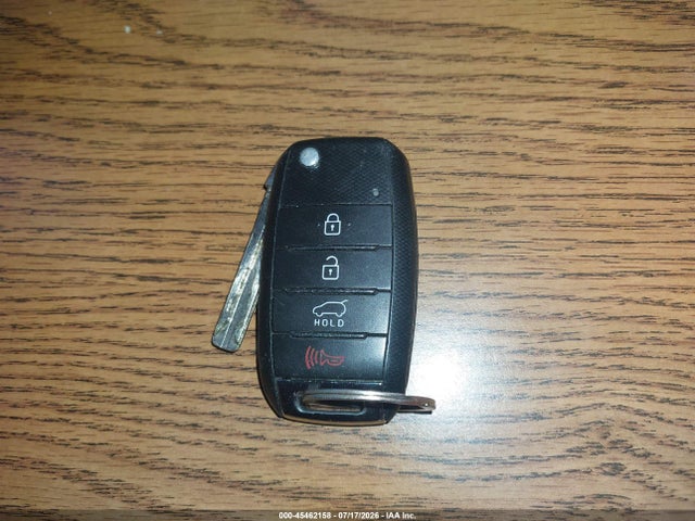 KNDJN2A21F7760455 KIA Soul