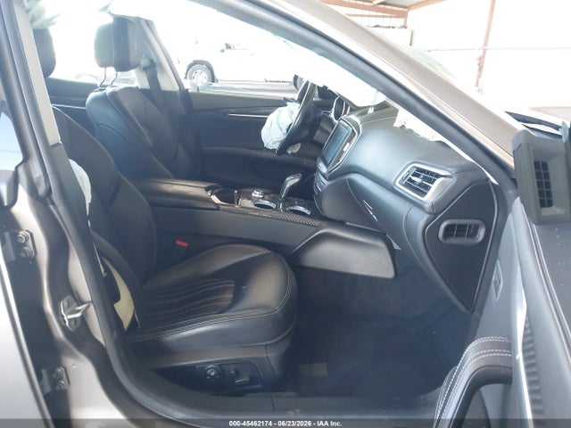 ZAM57YSL8K1325124 Maserati Ghibli S Granlusso