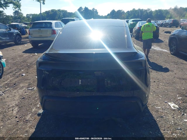 Продаж на аукціоні авто 2026 Tesla Model Y All-wheel Drive/long Range Launch Series/premium All-wheel Drive, vin: 7SAYGDEE5TA666321, номер лоту: 45462190