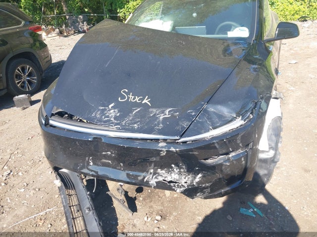 Продаж на аукціоні авто 2026 Tesla Model Y All-wheel Drive/long Range Launch Series/premium All-wheel Drive, vin: 7SAYGDEE5TA666321, номер лоту: 45462190