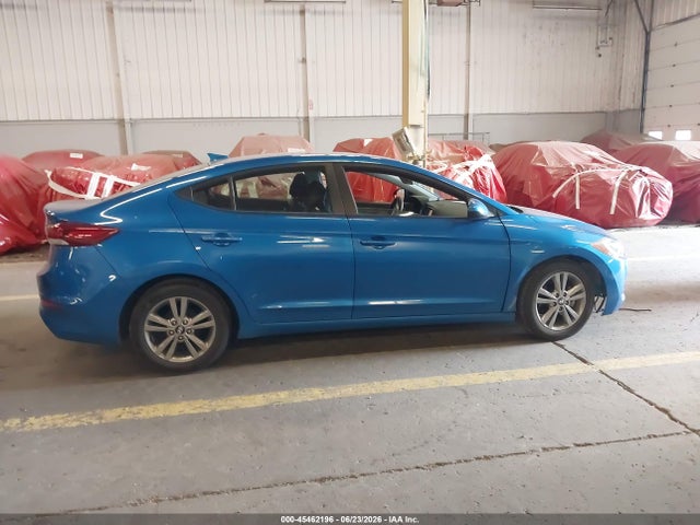 KMHD84LF5HU273517 Hyundai ELANTRA SE