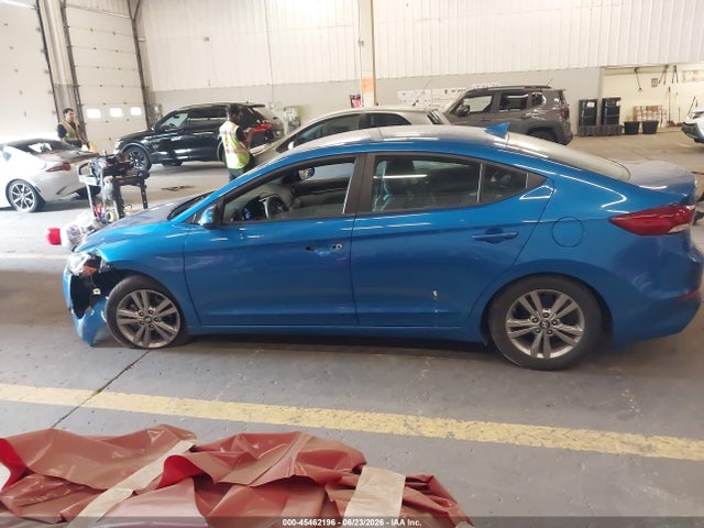 KMHD84LF5HU273517 Hyundai ELANTRA SE
