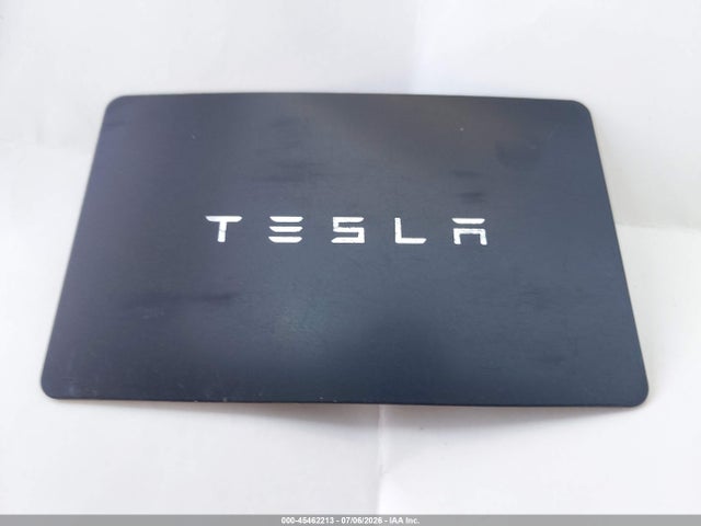 2026 Tesla Model Y Premium Rear-wheel Drive/standard Rear-wheel Drive მანქანა იყიდება აუქციონზე, vin: 7SAYGDED0TF549997, აუქციონის ნომერი: 45462213
