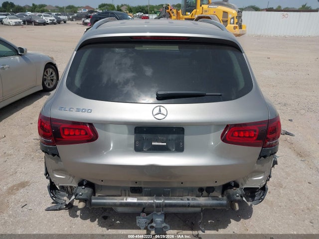 45462223 :رقم المزاد ، WDC0G8DB3LF724444 vin ، 2020 Mercedes-benz Glc 300 مزاد بيع