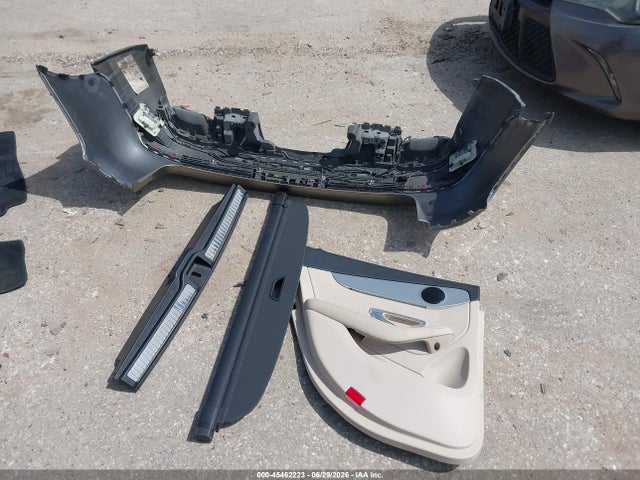 45462223 :رقم المزاد ، WDC0G8DB3LF724444 vin ، 2020 Mercedes-benz Glc 300 مزاد بيع