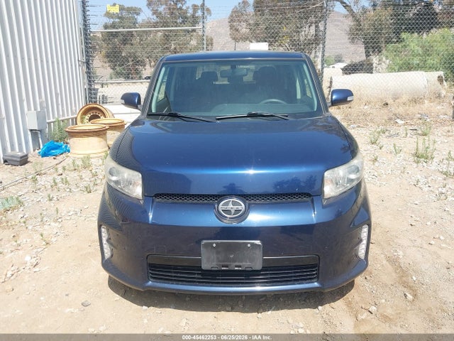 Scion XB 2014 JTLZE4FE9EJ066555 Image 12