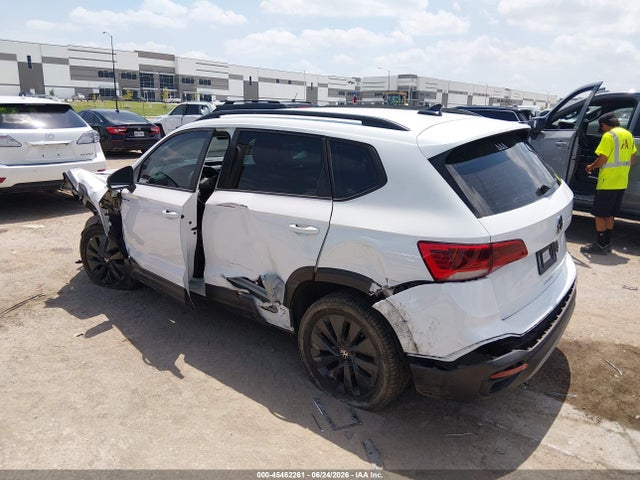 Продаж на аукціоні авто 2022 Volkswagen Taos 1.5t S, vin: 3VVCX7B24NM049398, номер лоту: 45462261