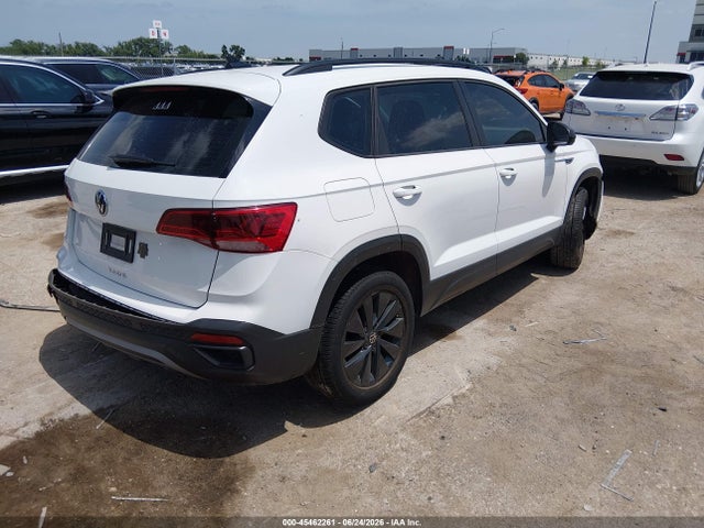 Продаж на аукціоні авто 2022 Volkswagen Taos 1.5t S, vin: 3VVCX7B24NM049398, номер лоту: 45462261