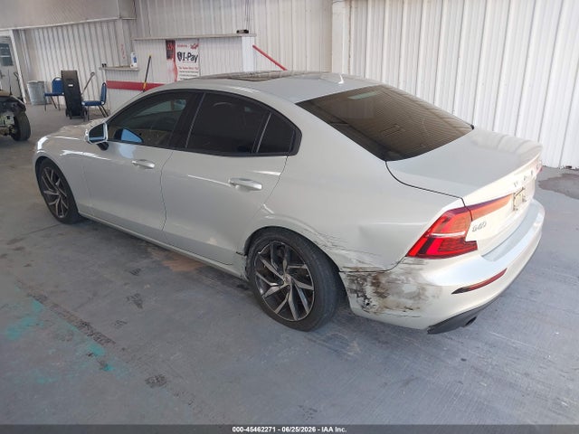 Продаж на аукціоні авто 2019 Volvo S60 T6 Momentum, vin: 7JRA22TKXKG006701, номер лоту: 45462271