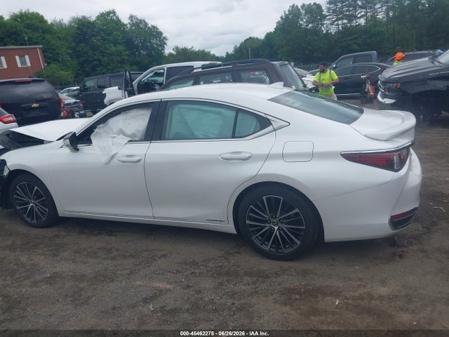 2022 Lexus Es 300h მანქანა იყიდება აუქციონზე, vin: 58ADA1C10NU013313, აუქციონის ნომერი: 45462278