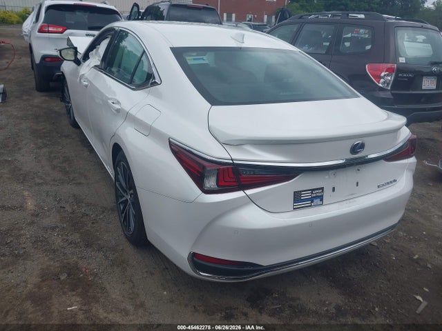 2022 Lexus Es 300h მანქანა იყიდება აუქციონზე, vin: 58ADA1C10NU013313, აუქციონის ნომერი: 45462278