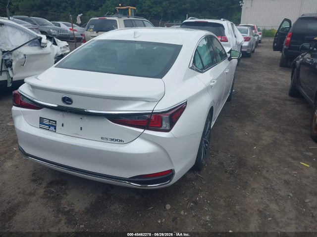 2022 Lexus Es 300h მანქანა იყიდება აუქციონზე, vin: 58ADA1C10NU013313, აუქციონის ნომერი: 45462278