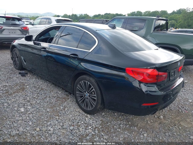 BMW 530I 2019 WBAJA5C53KWW07660 Image 3