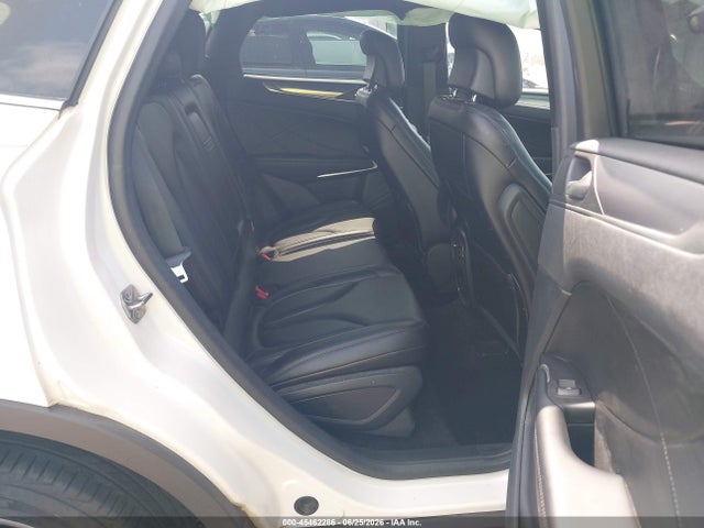 Продажа на аукционе авто 2019 Lincoln Mkc Standard, vin: 5LMCJ1C99KUL50662, номер лота: 45462286