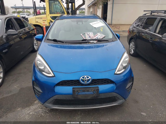 Toyota Prius C One 2018 JTDKDTB37J1601116 Image 13