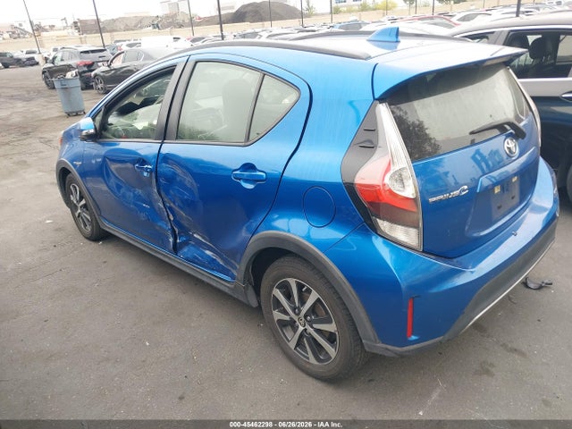 Toyota Prius C One 2018 JTDKDTB37J1601116 Image 3